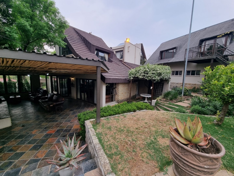 5 Bedroom Property for Sale in Eureka Free State